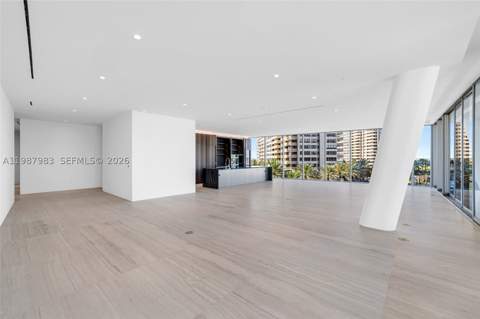 5 Grove Isle Dr S 504, Coconut Grove FL - photo 9 of 82