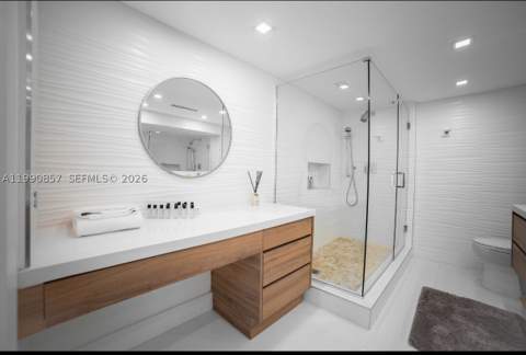 5600 Collins Ave 14K, Miami Beach FL - photo 18 of 45