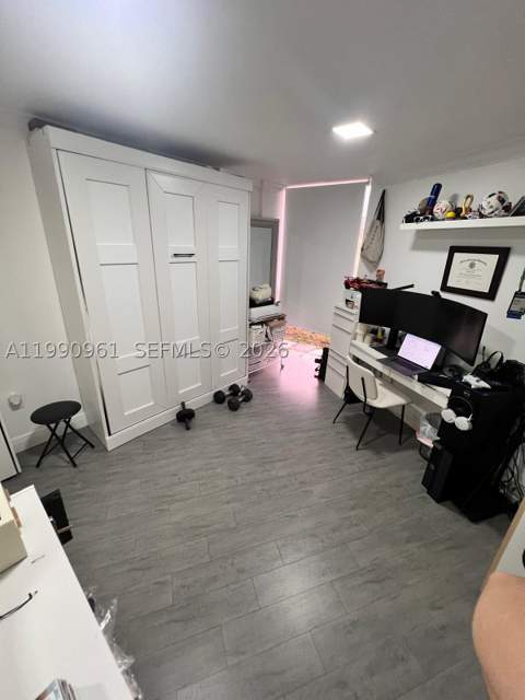 6955 NW 186th St F104, Hialeah FL - photo 10 of 11