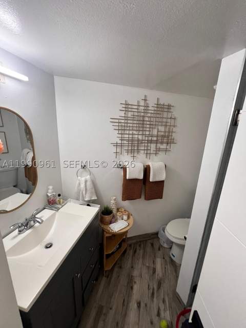 6955 NW 186th St F104, Hialeah FL - photo 8 of 11