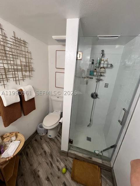 6955 NW 186th St F104, Hialeah FL - photo 9 of 11