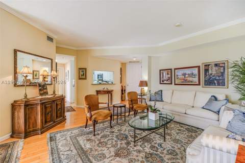 888 Brickell Key Dr 807, Miami FL - photo 13 of 62