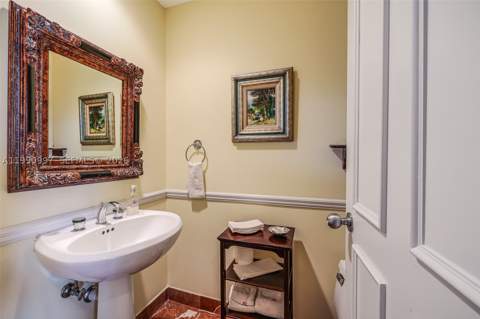 888 Brickell Key Dr 807, Miami FL - photo 24 of 62