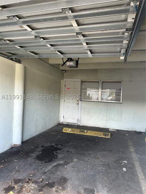 12890 NE 8th Ave 107, North Miami FL - photo 6 of 17