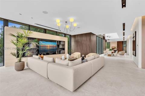 535 N Shore Dr, Miami Beach FL - photo 11 of 52