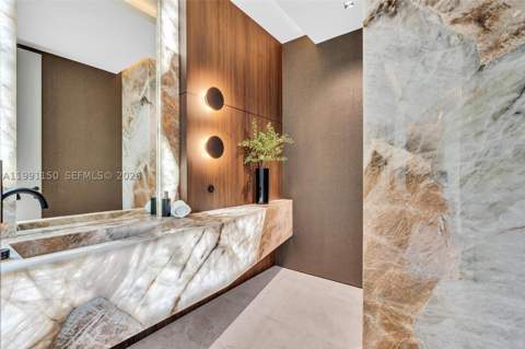 535 N Shore Dr, Miami Beach FL - photo 22 of 52