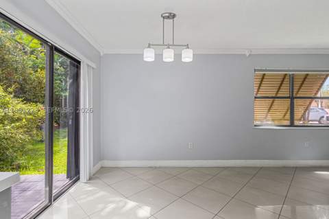6854 NW 173rd Dr 210, Hialeah FL - photo 9 of 40