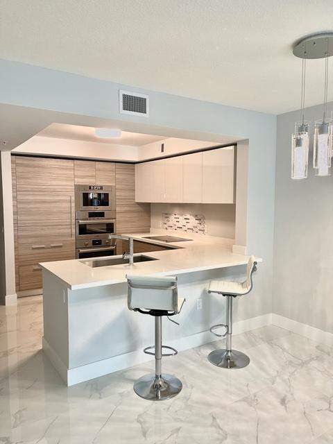 2 bedroom Condominium at 330 Sunny Isles Boulevard 5-703, Parque Towers Condo, Sunny Isles Beach — photo 3