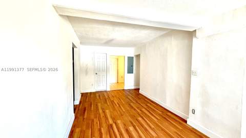 1352 NW 112th Ter, Miami FL - photo 6 of 31
