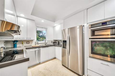 21050 Point Pl 401, Aventura FL - photo 11 of 56