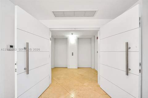 21050 Point Pl 401, Aventura FL - photo 23 of 56