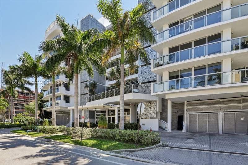 2 bedroom Condominium at 1100 100th St 703, Bay Harbor One Condo, Bay Harbor Islands — photo 2