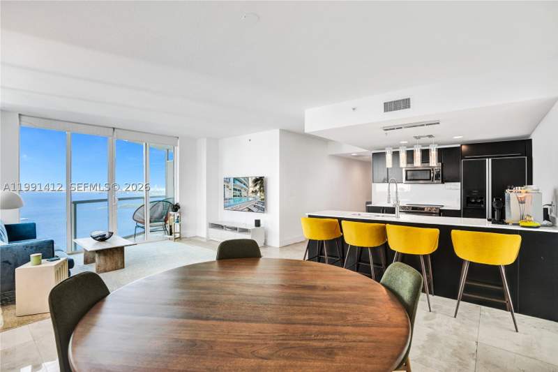 2 bedroom Condominium at 665 NE 25th St 2105, Onyx On The Bay Condo, Miami — photo 4