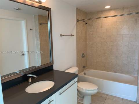 90 SW 3rd St 3610, Miami FL - photo 15 of 40