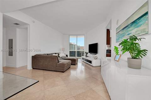 16001 collins ave 1005, Sunny Isles Beach FL - photo 8 of 33