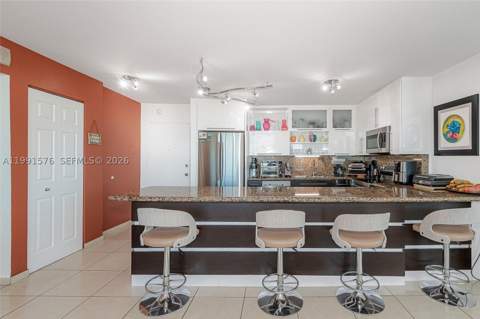 7135 Collins Ave 625, Miami Beach FL - photo 16 of 32