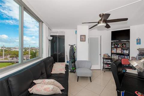 7135 Collins Ave 625, Miami Beach FL - photo 19 of 32