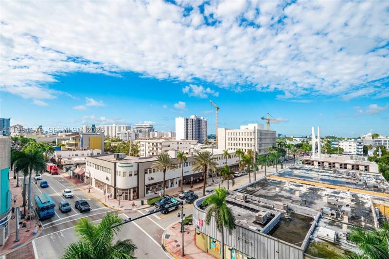 2 bedroom Condominium at 7135 Collins Ave 625, Burleigh House Condo, Miami Beach — photo 4