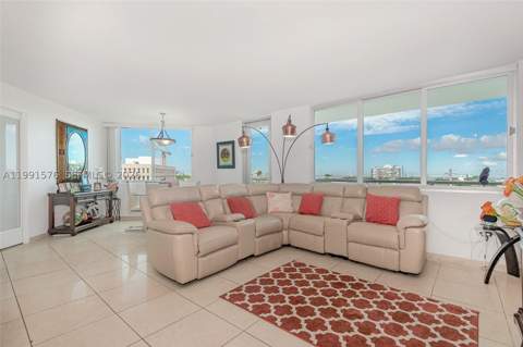 7135 Collins Ave 625, Miami Beach FL - photo 9 of 32