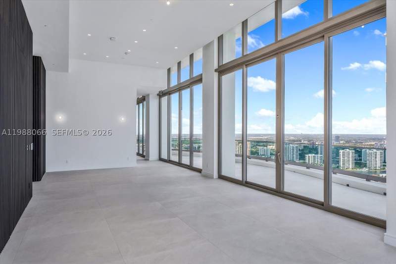 6 bedroom Condominium at 17901 Collins Ave Ph-01, North Biscayne Beach Amen, Sunny Isles Beach — photo 4