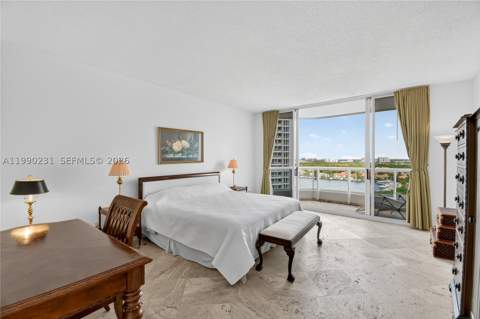 21150 Point Pl 1505, Aventura FL - photo 17 of 41