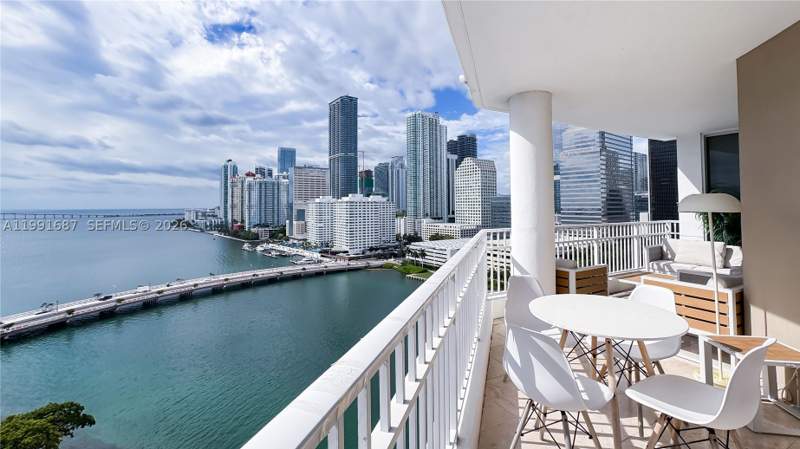 3 bedroom Condominium at 701 Brickell Key Blvd 1912, Courvoisier Courts Condo, Miami — photo 5