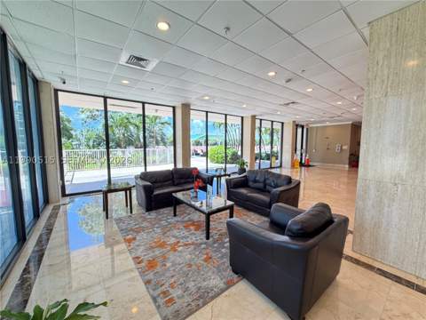 400 Kings Point Dr 604, Sunny Isles Beach FL - photo 16 of 22