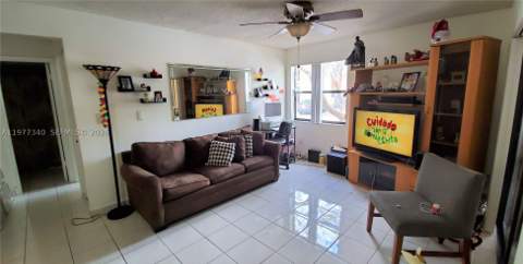 20025 NE 3rd Ct 1, Miami FL - photo 6 of 18