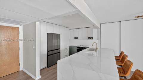 6450 Collins Ave 903, Miami Beach FL - photo 13 of 58
