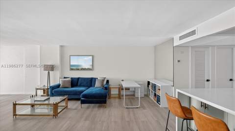 6450 Collins Ave 903, Miami Beach FL - photo 6 of 58
