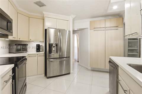 9955 SW 74th St, Miami FL - photo 9 of 27