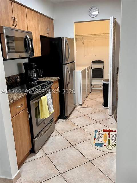19555 E Country Club Dr 8503, Aventura FL - photo 16 of 28
