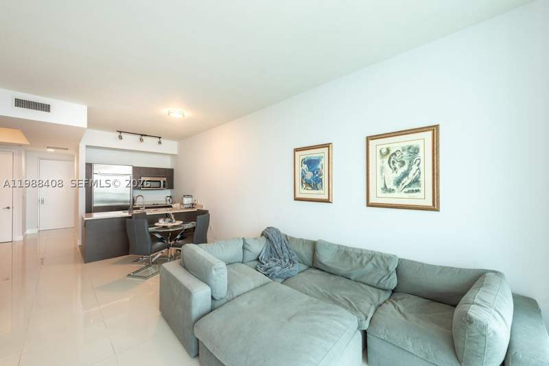 1 bedroom Condominium at 55 SE 6th St 4200, 500 Brickell West Condo, Miami — photo 5