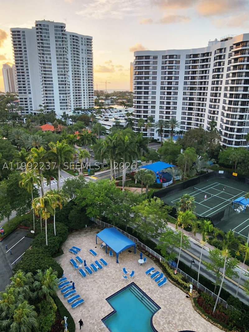 3 bedroom Condominium at 3500 Mystic Pointe Dr 1201, Mystic Pointe Tower 400 C, Aventura — photo 2