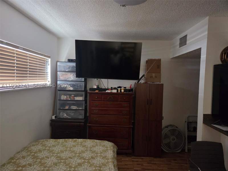 1 bedroom Condominium at 6580 W Flagler St 101, Royal Flagler Condo, Miami — photo 5