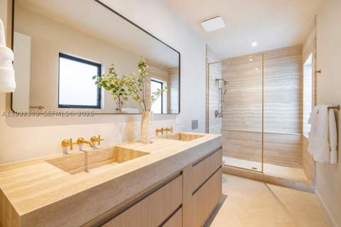 4430 Royal Palm Ave, Miami Beach FL - photo 20 of 38