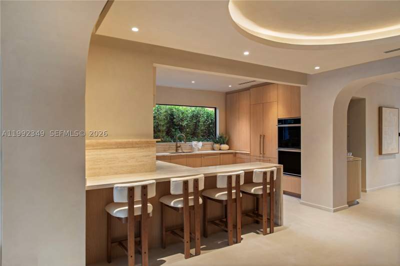 4 bedroom SingleFamilyResidence at 4430 Royal Palm Ave, Orchard Sub No 4, Miami Beach — photo 3