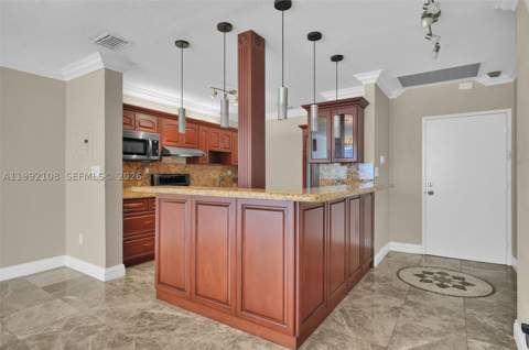 5401 Collins Ave 1514, Miami Beach FL - photo 21 of 45
