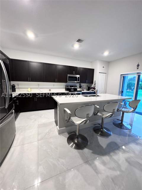 19303 SW 132nd Path, Miami FL - photo 9 of 28