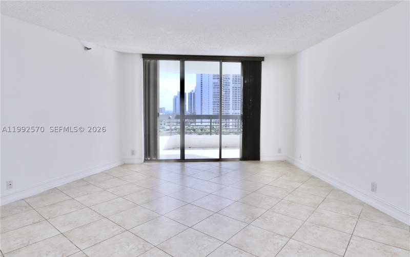 2 bedroom Condominium at 3500 Mystic Pointe Dr 1207, Mystic Pointe Tower 400 C, Aventura — photo 4