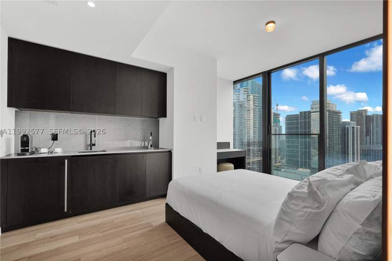 2 bedroom Condominium at 20 NE 11th St 2710, Miami North, Miami — photo 5