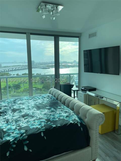 888 Biscayne Blvd 1810, Miami FL - photo 14 of 28