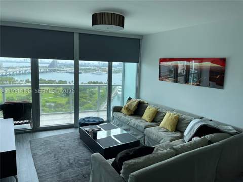 888 Biscayne Blvd 1810, Miami FL - photo 15 of 28