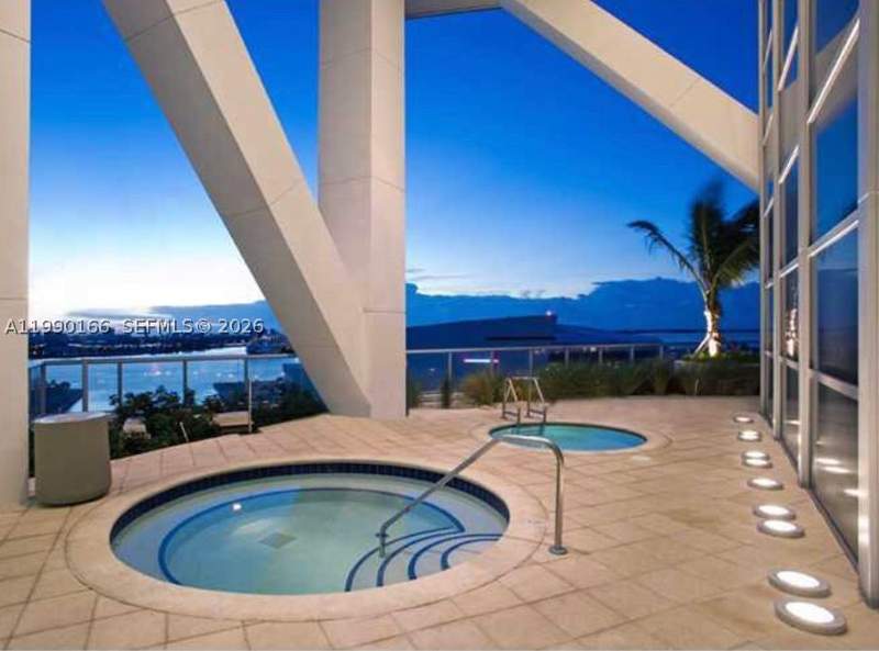 1 bedroom Condominium at 888 Biscayne Blvd 1810, Marinablue Condo, Miami — photo 4