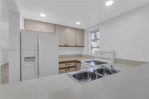 3599 SW 17th St 3599, Miami FL - photo 17 of 52
