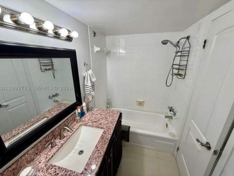 2780 NE 183rd St 2107, Aventura FL - photo 6 of 13