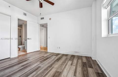 14951 Royal Oaks Ln 1706, North Miami FL - photo 16 of 22