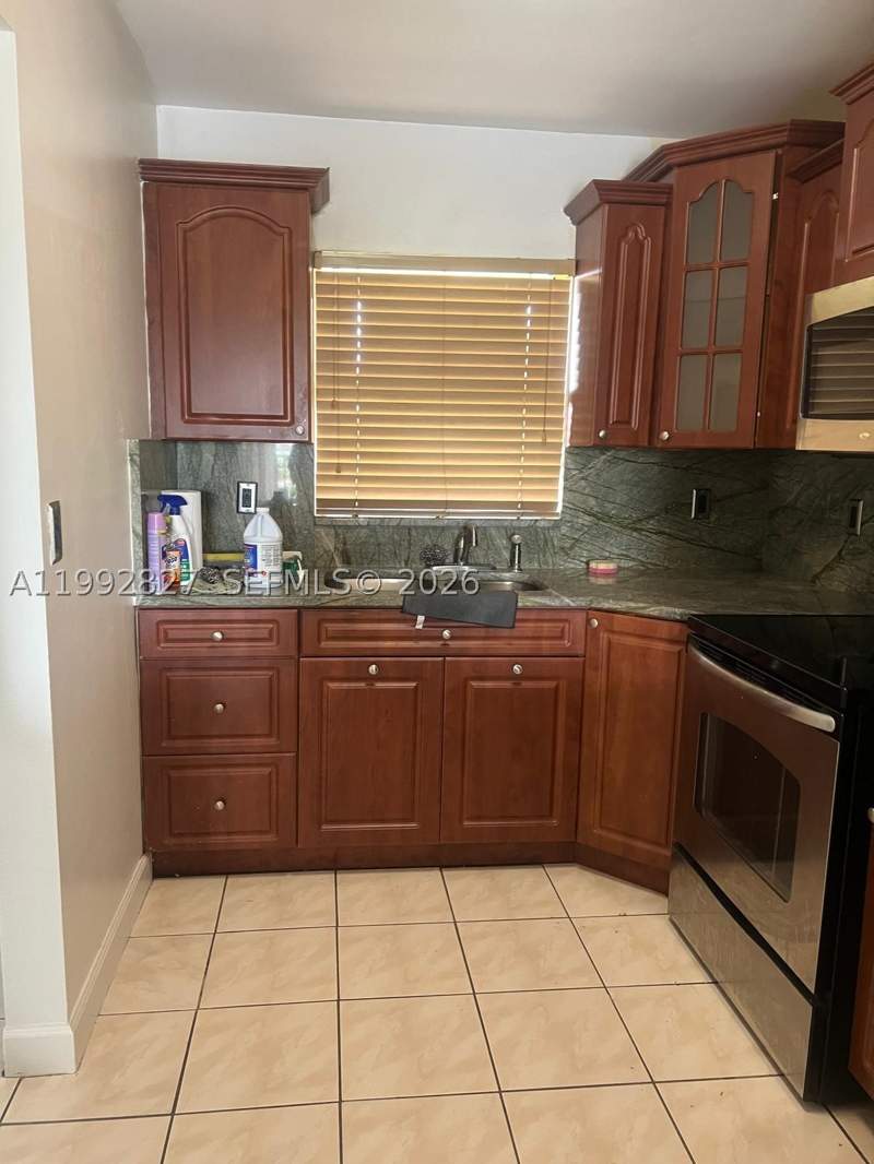 2 bedroom Condominium at 6465 W 27th Ave 43-202, Lago Grande Condo Three C, Hialeah — photo 5