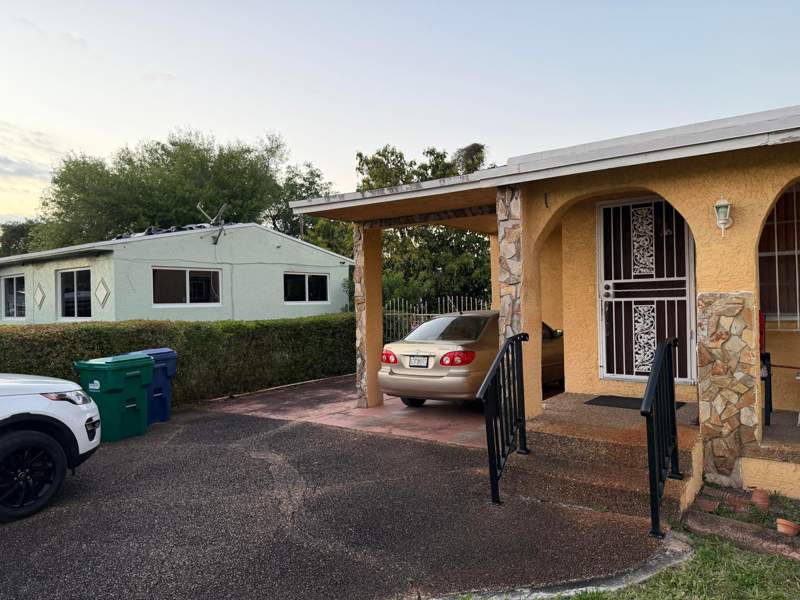 3 bedroom SingleFamilyResidence at 3011 NW 157th Terrace, Pine Tree Park 1st Addn, Miami Gardens — photo 3