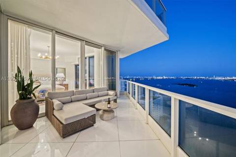 2020 N Bayshore Dr 2502, Miami FL - photo 18 of 85